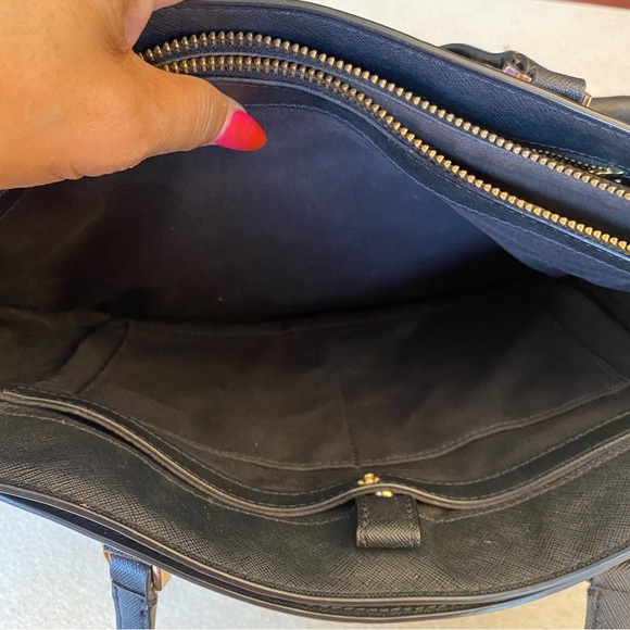 TORCH BURCH Small Robinson Black Saffiano Leather Tote Bag, GUC - Picture 14 of 16